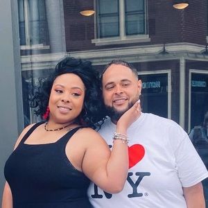 Meet your Posher, Nyomi